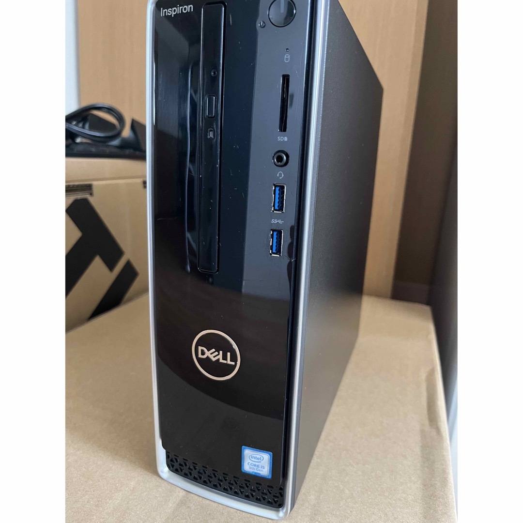 Dell Inspiron3470 i5-9400 8GB SSD128GB-