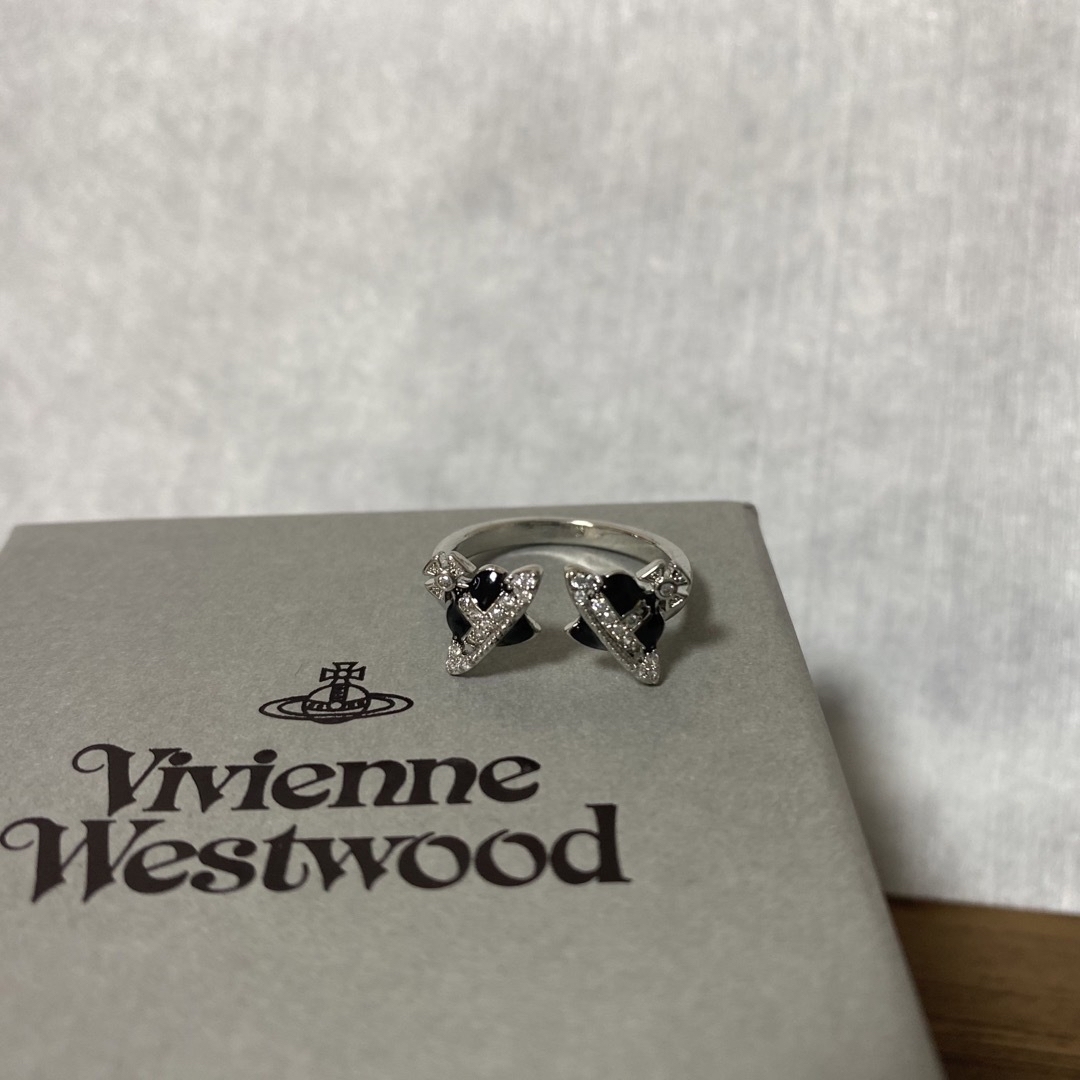 Vivienne Westwood - ヴィヴィアンウエストウッド ディアマンテ Vivienne Westwood - ヴィヴィアンウエストウッド ディアマンテ
