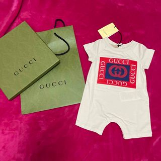 Gucci - ♡♡専用♡♡🍼グッチ ベビー ロンパースの通販 by サリー's ...