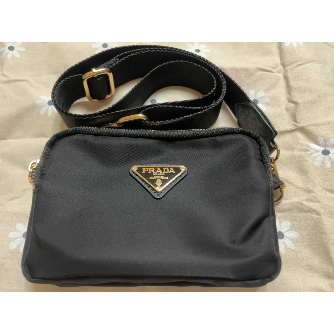 PRADA - 美品❤️PRADA プラダショルダーバッグ❤️ノベルティの通販