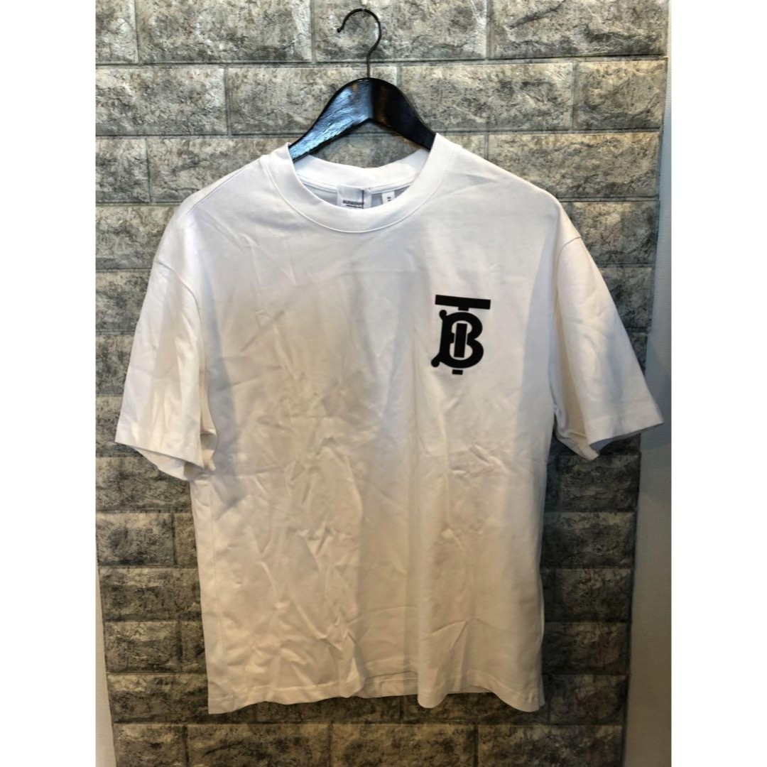 BURBERRY(バーバリー)のバーバリー BURBERRY ロンドン ワンポイント Tシャツ ホワイト tee レディースのトップス(Tシャツ(半袖/袖なし))の商品写真