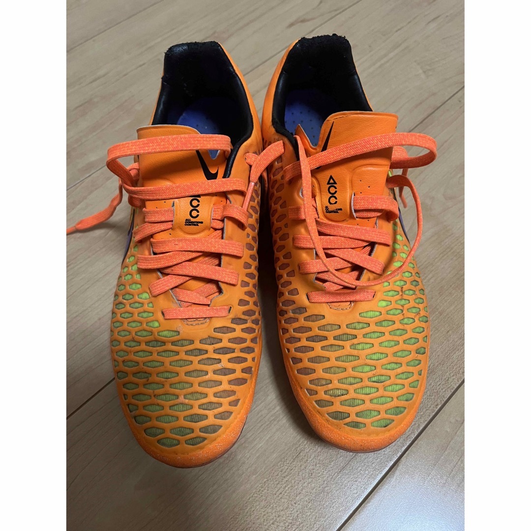 NIKE(ナイキ)のマジスタオーパス　hg 24.5センチ　NIKE ナイキ　サッカースパイク スポーツ/アウトドアのサッカー/フットサル(シューズ)の商品写真