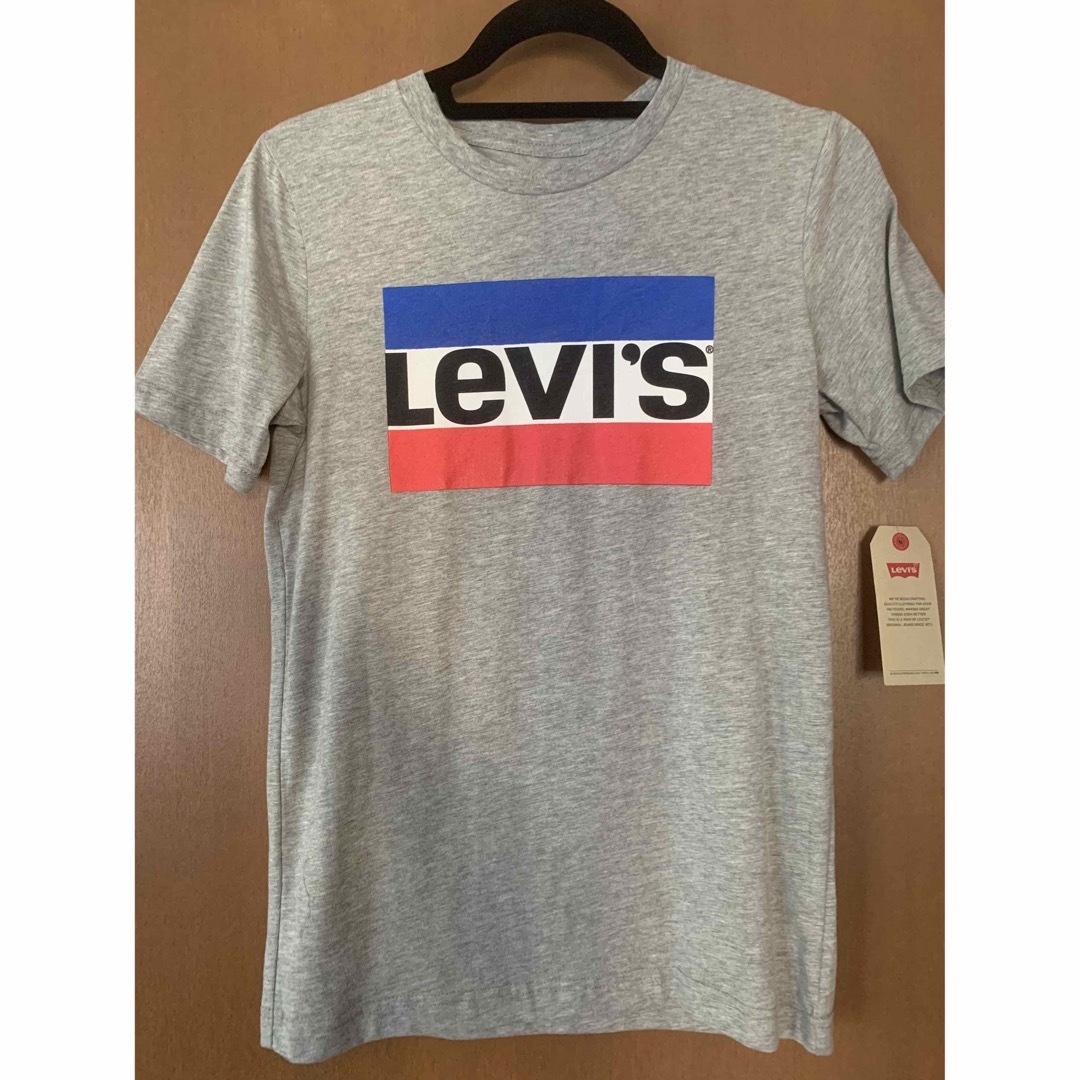 Levi's(リーバイス)のLEVI’S 新品 タグ付き Tシャツ レディースのトップス(Tシャツ(半袖/袖なし))の商品写真