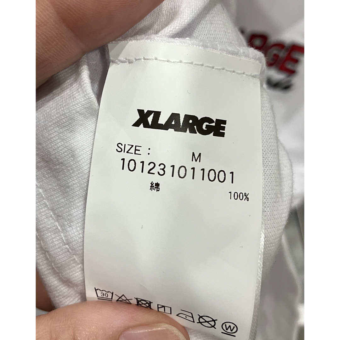 XLARGE(エクストララージ)のXLARGE  エクストララージ　メンズ　長袖Tシャツ　ロンT   白　Mサイズ メンズのトップス(Tシャツ/カットソー(七分/長袖))の商品写真