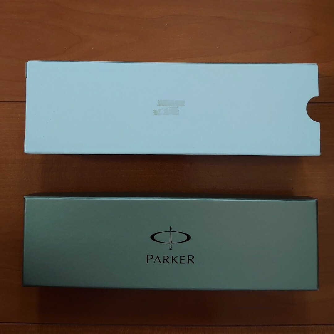 Parker(パーカー)のPARKER　ノック式　ボールペン インテリア/住まい/日用品の文房具(ペン/マーカー)の商品写真