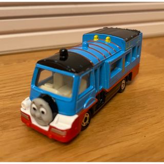 トーマス(THOMAS)のトーマスバス　トミカ(キャラクターグッズ)