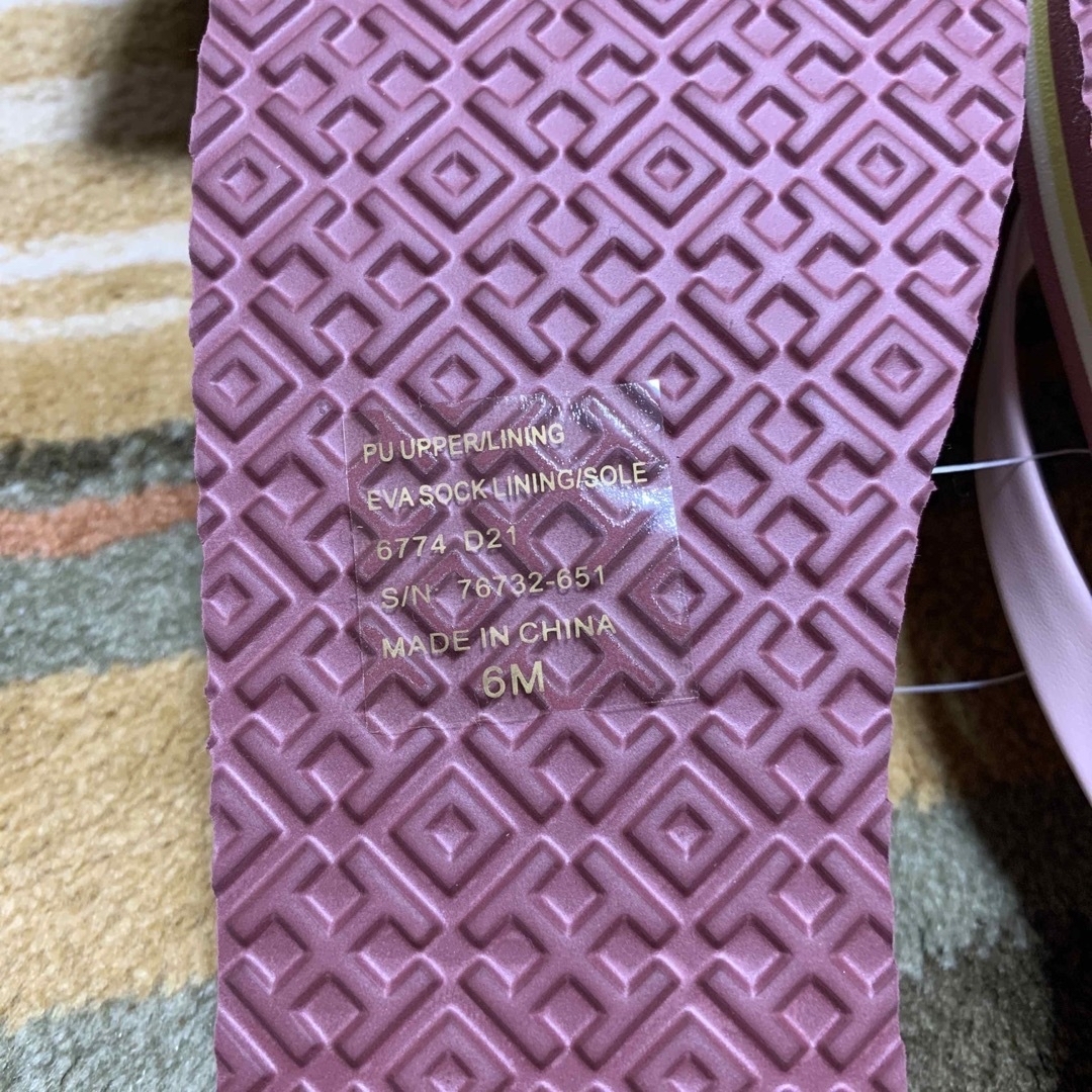 Tory Burch(トリーバーチ)のTory Burch Flip Flap ビーチサンダル レディースの靴/シューズ(ビーチサンダル)の商品写真