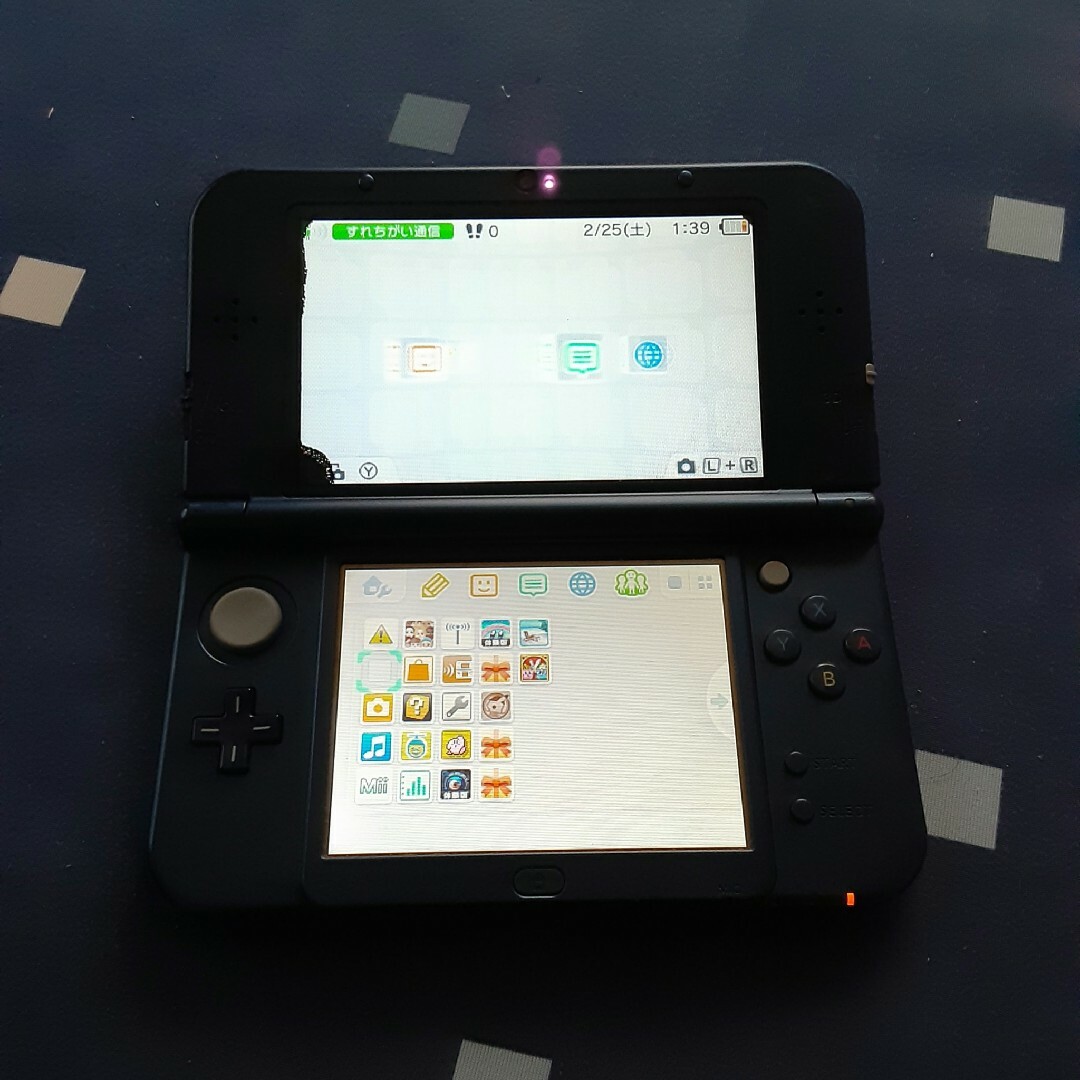 Newニンテンドー3DS LL　ネイビー　訳あり