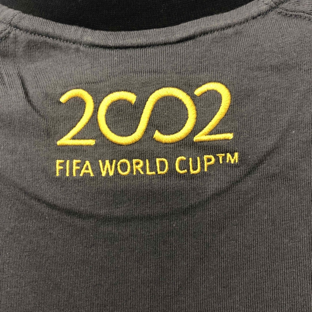 adidas(アディダス)のレトロ　adidas 2002W杯　ドイツ代表Tシャツ スポーツ/アウトドアのサッカー/フットサル(記念品/関連グッズ)の商品写真