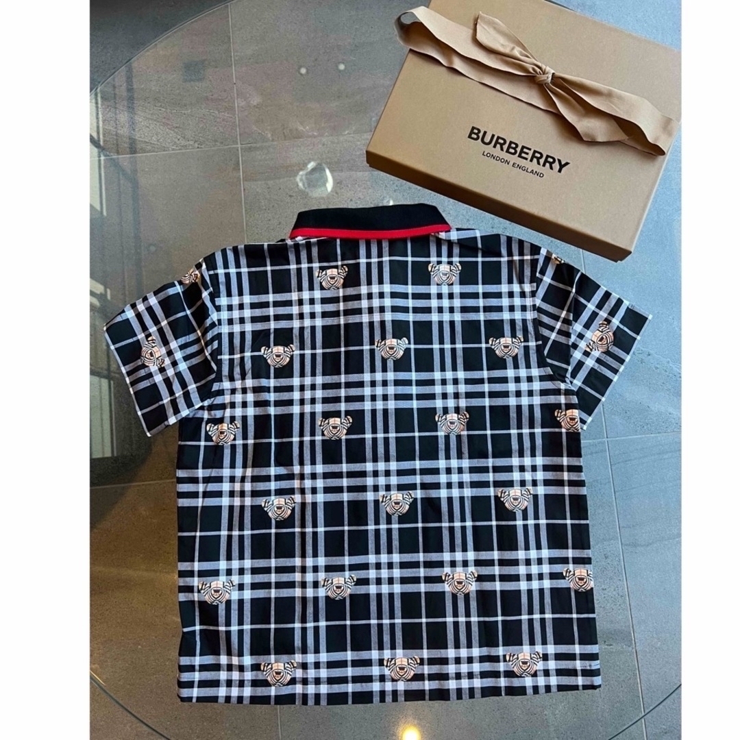 BURBERRY(バーバリー)のBURBERRY KIDS バーバリー ベア チェック ポロシャツ 未使用 キッズ/ベビー/マタニティのキッズ服男の子用(90cm~)(Tシャツ/カットソー)の商品写真