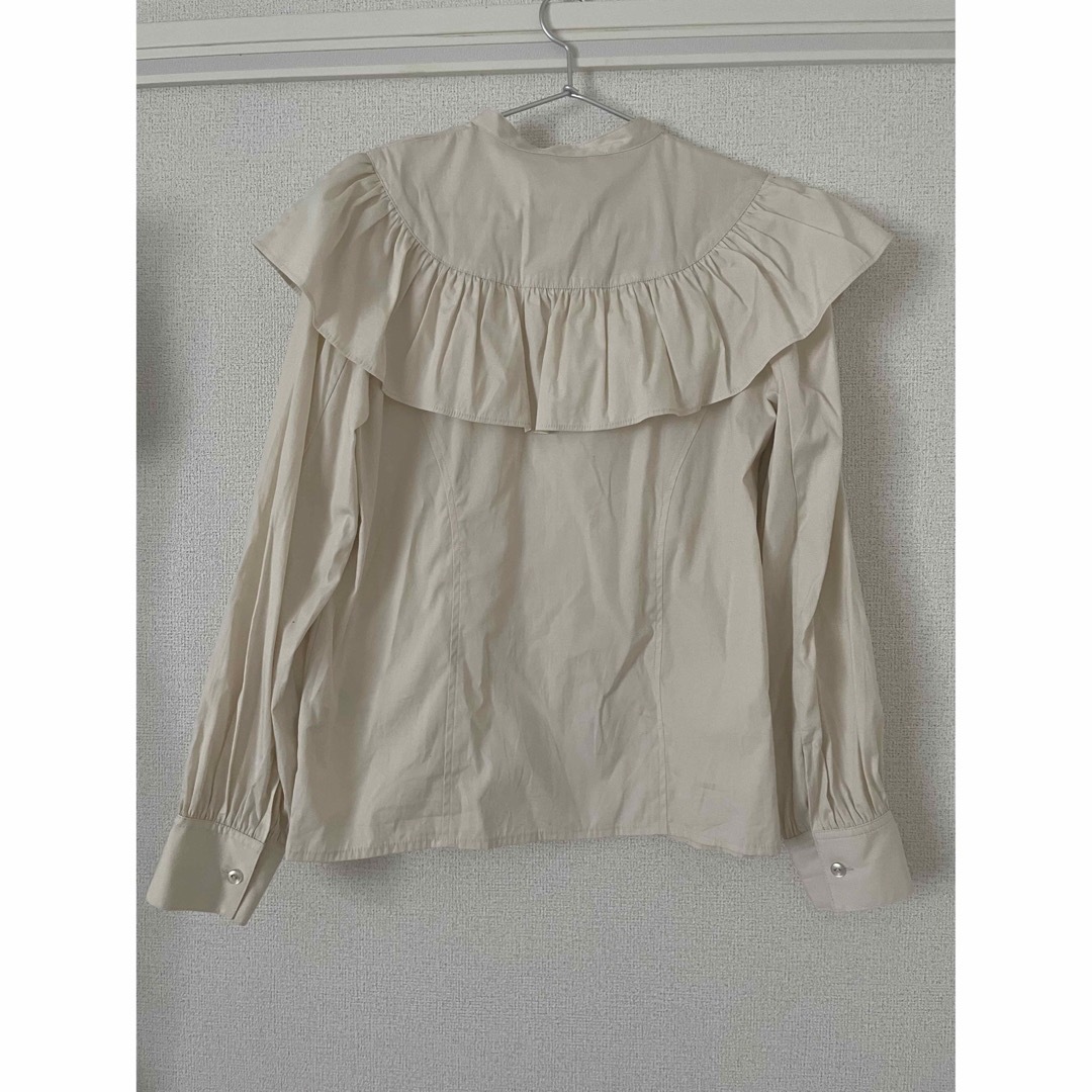 moussy(マウジー)のMOUSSY マウジー ROUND FRILL ブラウス レディースのトップス(シャツ/ブラウス(長袖/七分))の商品写真