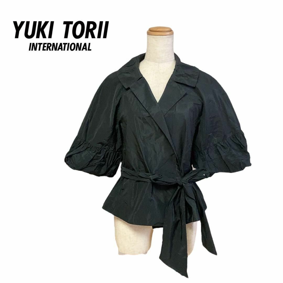 YUKI TORII INTERNATIONAL(ユキトリイインターナショナル)のYUKI TORII ユキトリイ　インターナショナル　ジャケット　黒　リボン レディースのジャケット/アウター(テーラードジャケット)の商品写真