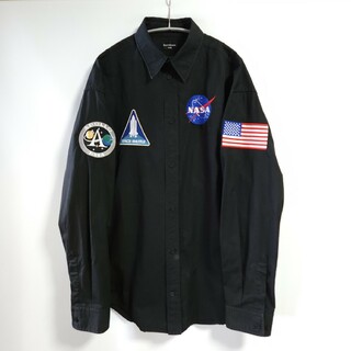 バレンシアガ(Balenciaga)のBALENCIAGA × NASA ワッペンオーバーサイズシャツ バレンシアガ(シャツ)