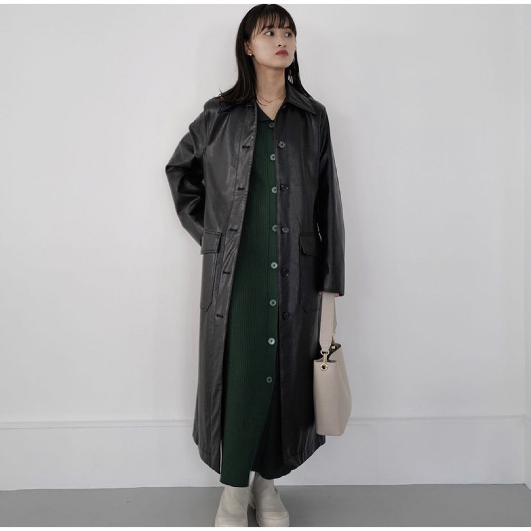 RANDEBOO classic leather coat