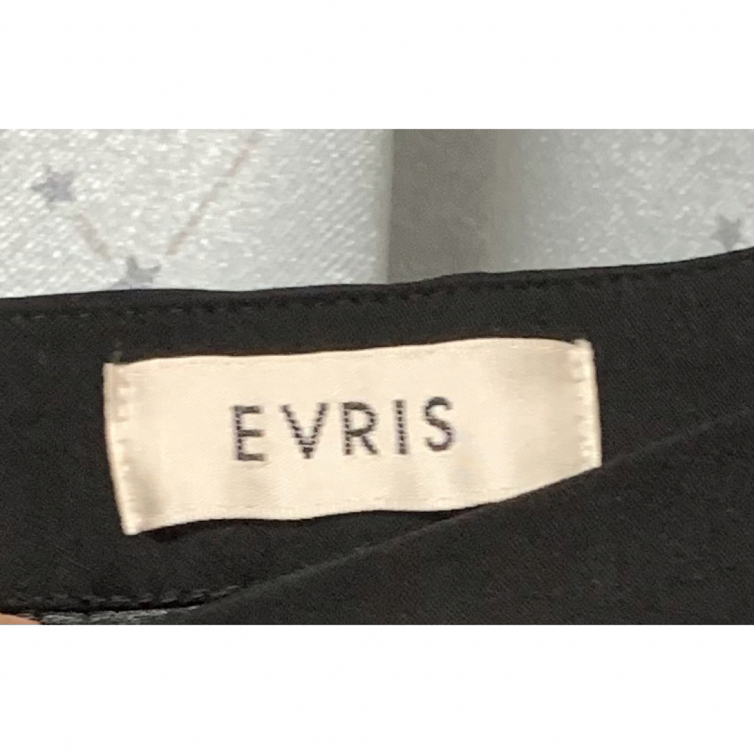 EVRIS(エヴリス)のEVRISのプリーツキュロットスカート レディースのパンツ(キュロット)の商品写真