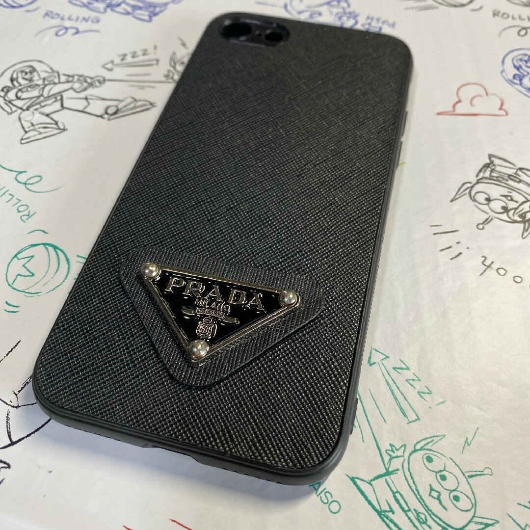 PRADA(プラダ)の【新品・未使用】PRADA　プラダ　iPhone7,8,SE  スマホケース スマホ/家電/カメラのスマホアクセサリー(iPhoneケース)の商品写真