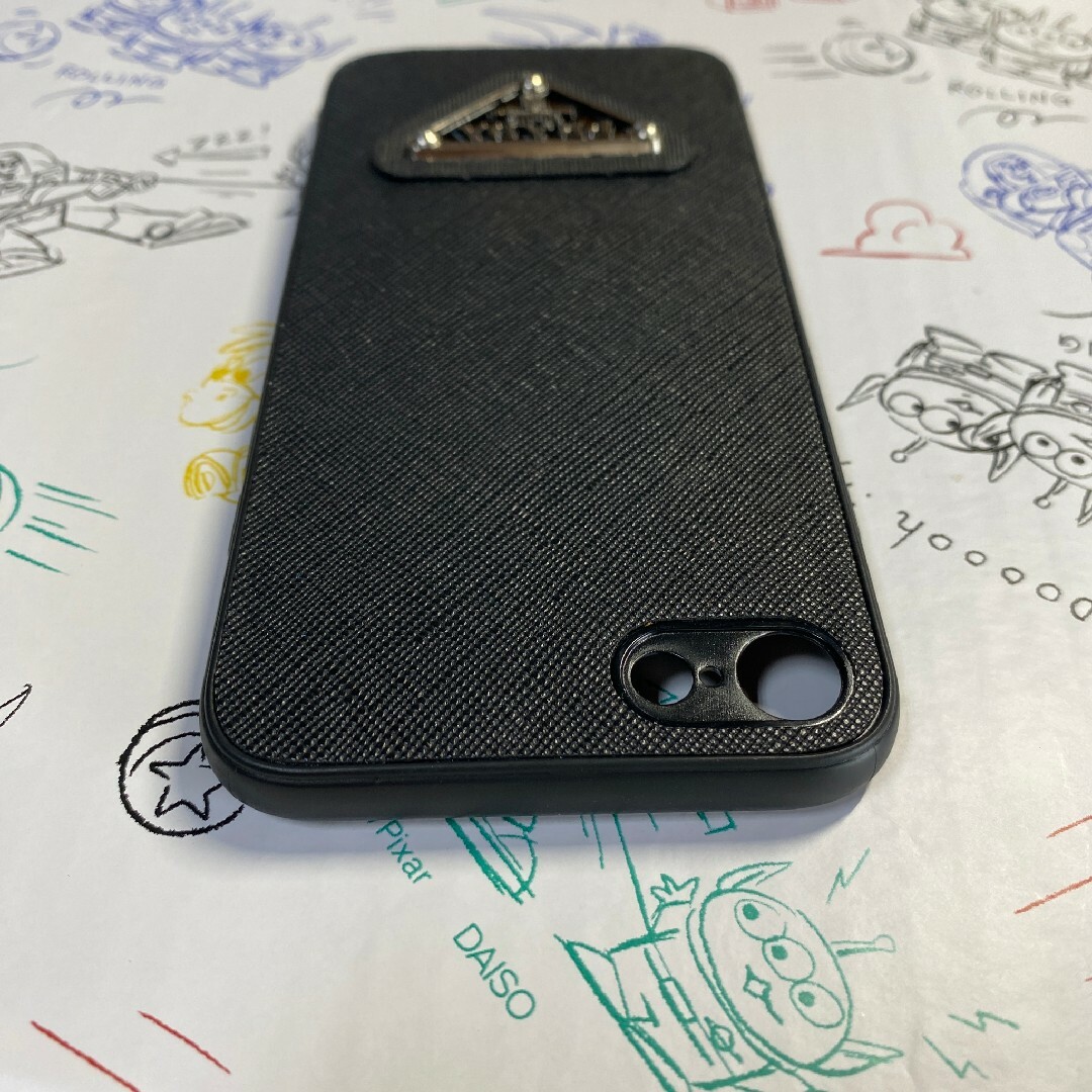 PRADA(プラダ)の【新品・未使用】PRADA　プラダ　iPhone7,8,SE  スマホケース スマホ/家電/カメラのスマホアクセサリー(iPhoneケース)の商品写真