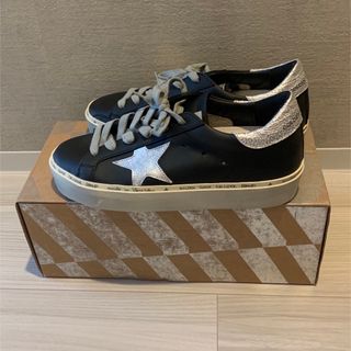 GOLDEN GOOSE - 新品・未使用GOLDEN GOOSE HI STAR 37 ブラックの通販