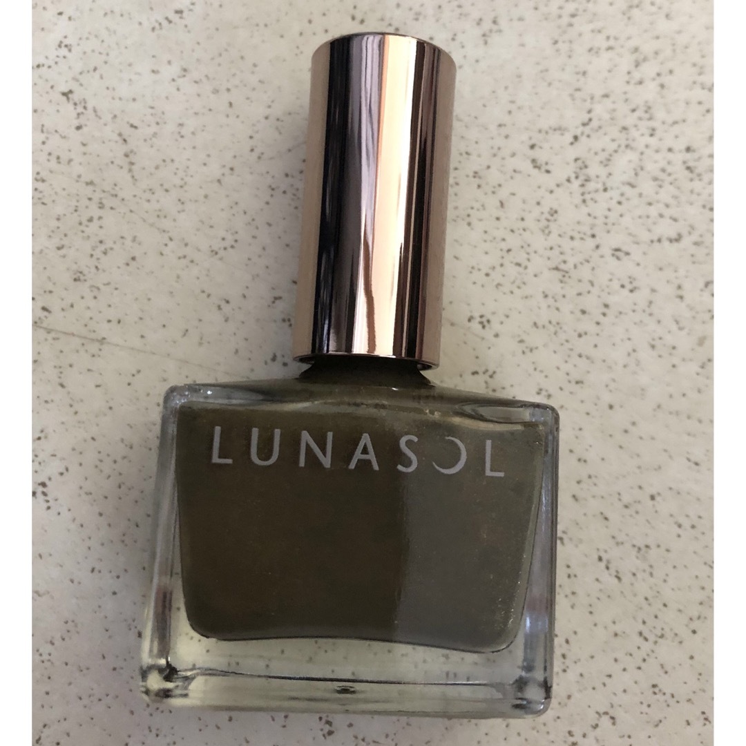 LUNASOL(ルナソル)のルナソル　ネイル　EX13 新品す コスメ/美容のネイル(ネイル用品)の商品写真