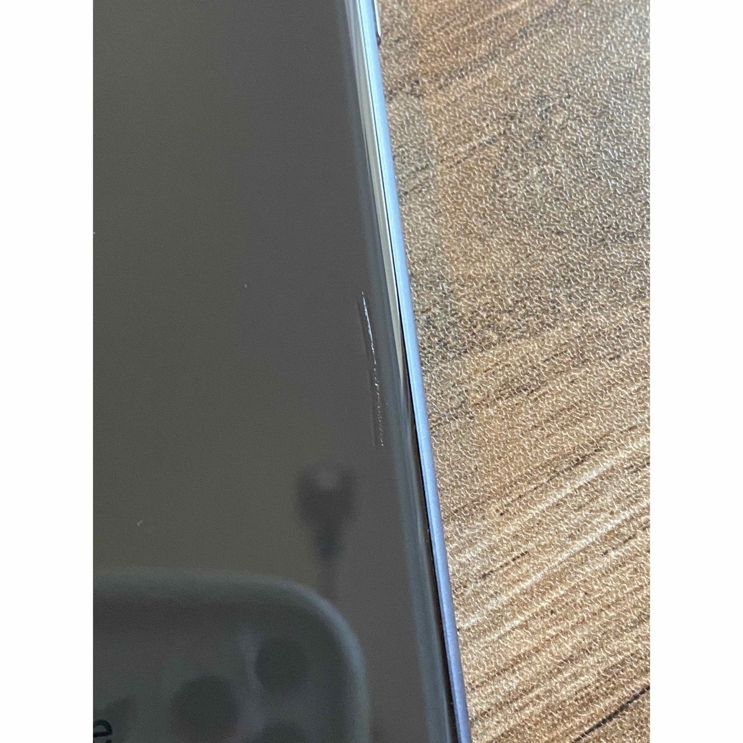 Apple(アップル)のiPhone 8 Plus  スマホ/家電/カメラのスマートフォン/携帯電話(スマートフォン本体)の商品写真