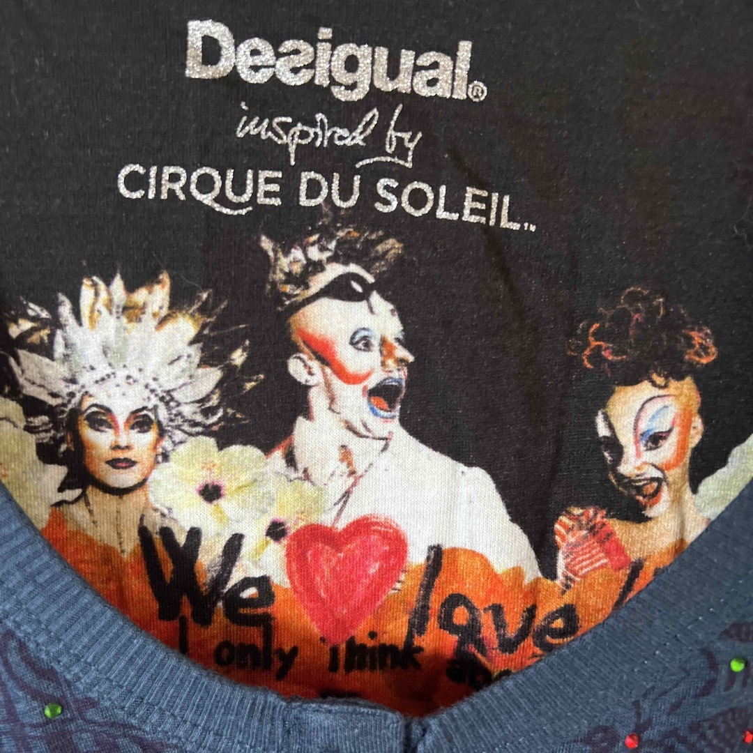 DESIGUAL(デシグアル)の未使用●デシグアル　シルクドソレイユ　ワンピース　Sサイズ レディースのワンピース(ひざ丈ワンピース)の商品写真