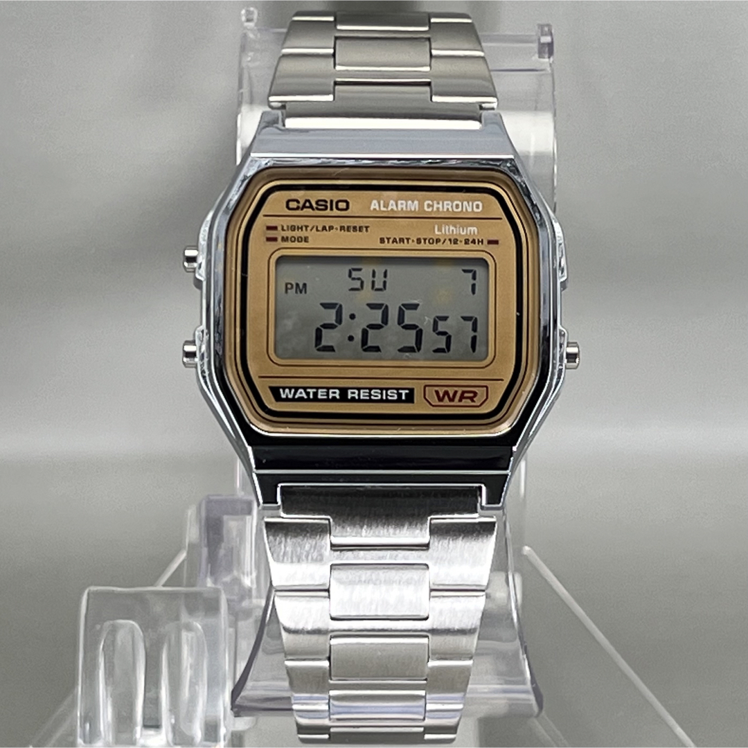 CASIO(カシオ)の郵送 CASIO メタルウオッチ A158WE ゴールド 流通限定モデル メンズの時計(腕時計(デジタル))の商品写真