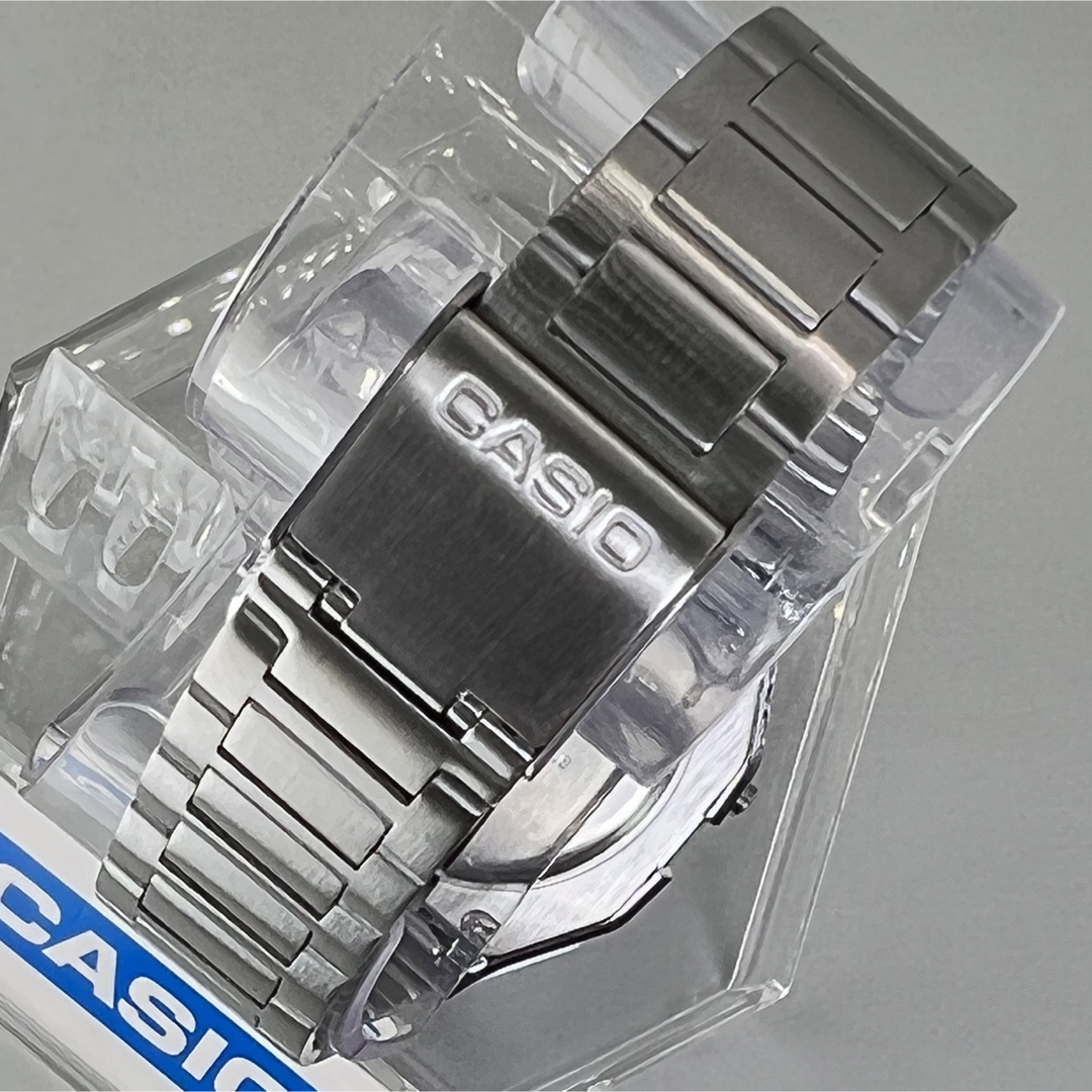 CASIO(カシオ)の郵送 CASIO メタルウオッチ A158WE ゴールド 流通限定モデル メンズの時計(腕時計(デジタル))の商品写真