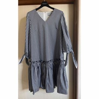 フォクシーニューヨーク(FOXEY NEW YORK)の「ご専用です」フォクシー　ギンガムチェック　ワンピース　38(40)(ひざ丈ワンピース)