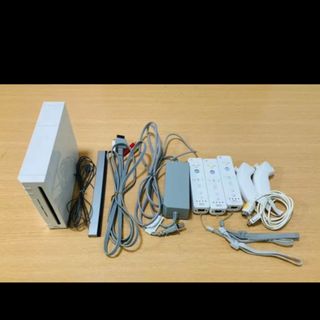 ウィー(Wii)のWii 一式(家庭用ゲーム機本体)