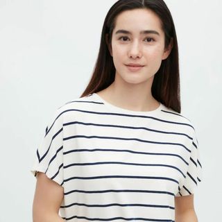 ユニクロ(UNIQLO)のウルトラストレッチ　エアリズム　ボーダー　トップス　半袖　新品タグ付(Tシャツ(半袖/袖なし))