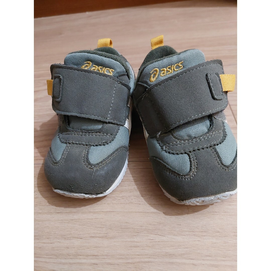 BREEZE(ブリーズ)の子供靴　BREEZE15cmとasics14cm キッズ/ベビー/マタニティのベビー靴/シューズ(~14cm)(スニーカー)の商品写真