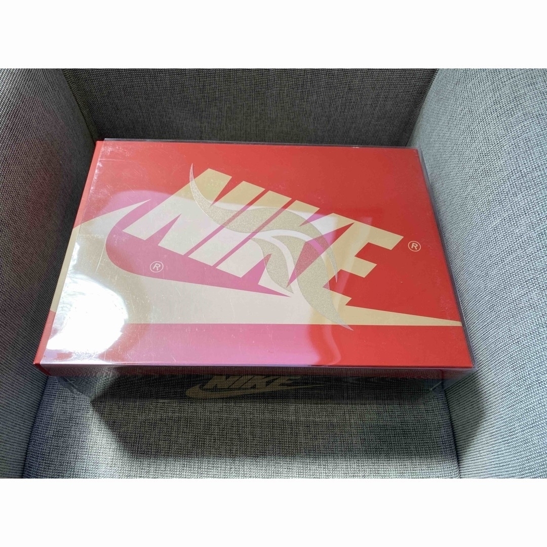 NIKE(ナイキ)の【311様専用】Sole Fly × Nike Air Jordan 1 Low メンズの靴/シューズ(スニーカー)の商品写真