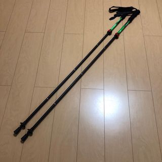 NatureHike トレッキングポール 約34-135cm 2本セット アルミ(登山用品)