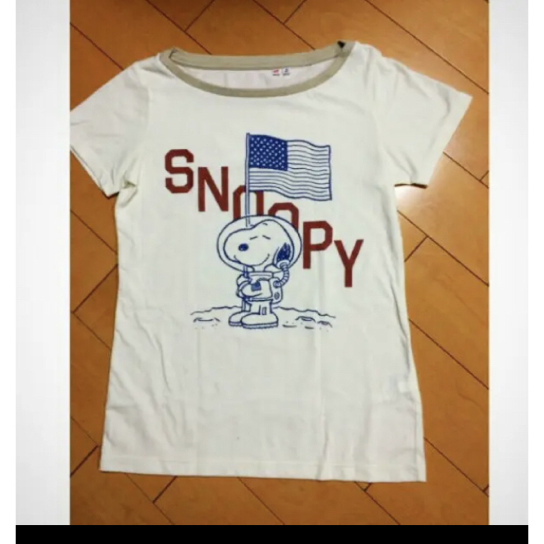 SNOOPY(スヌーピー)のスヌーピー✖︎UTコラボT レディースのトップス(Tシャツ(半袖/袖なし))の商品写真