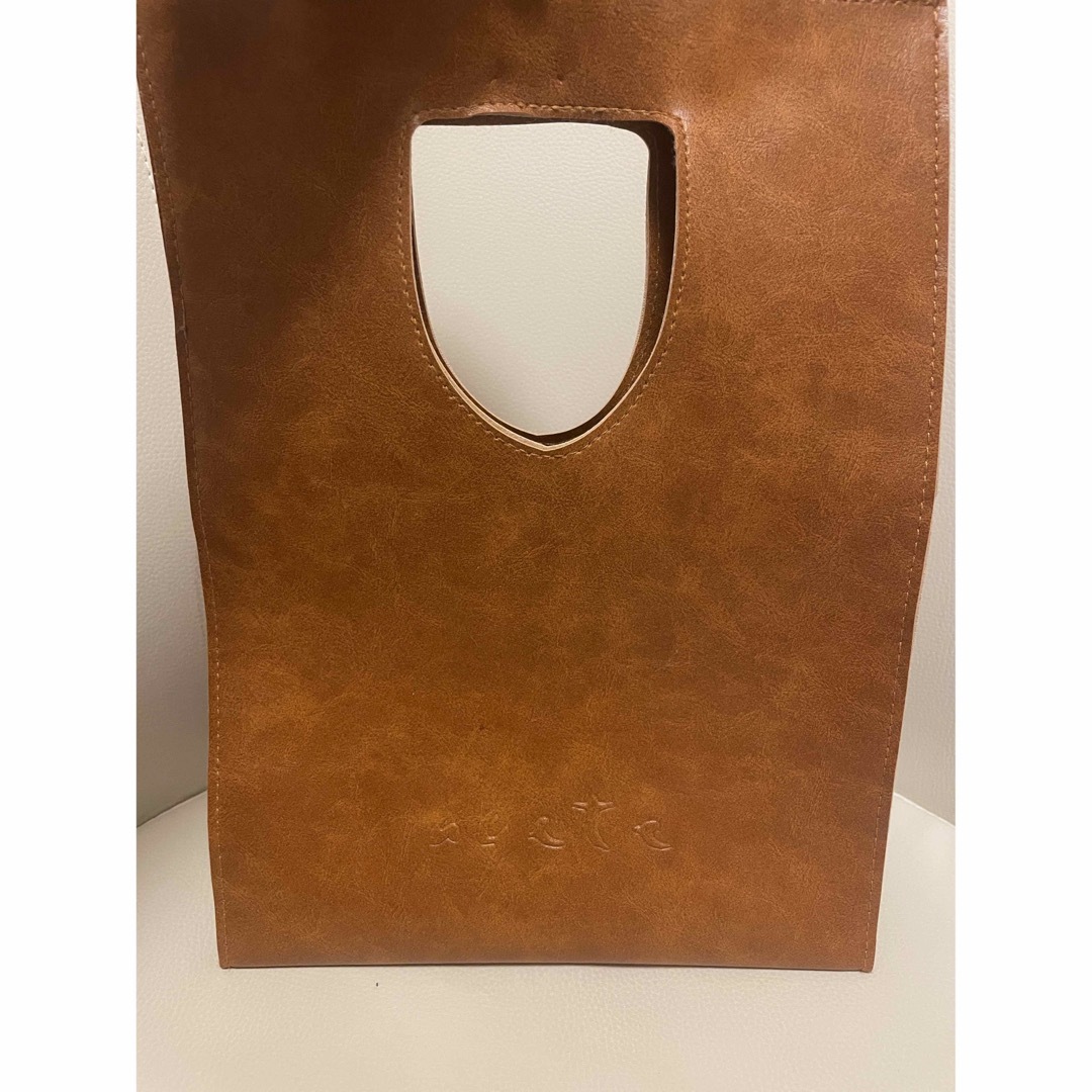 agete アガット 箱 バッグ ノベルティ プレゼント ギフト レディースのバッグ(ショップ袋)の商品写真