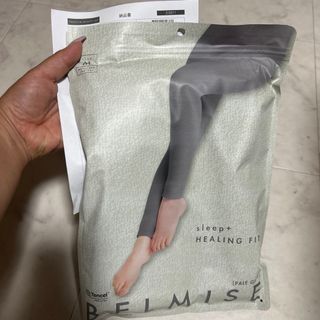 ベルミス パジャマレギンス 夏用 HEALING FIT ペールグレー M(エクササイズ用品)