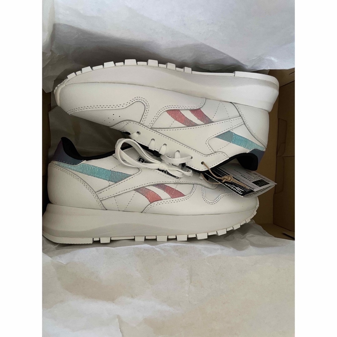 レディース　Reebok   新品