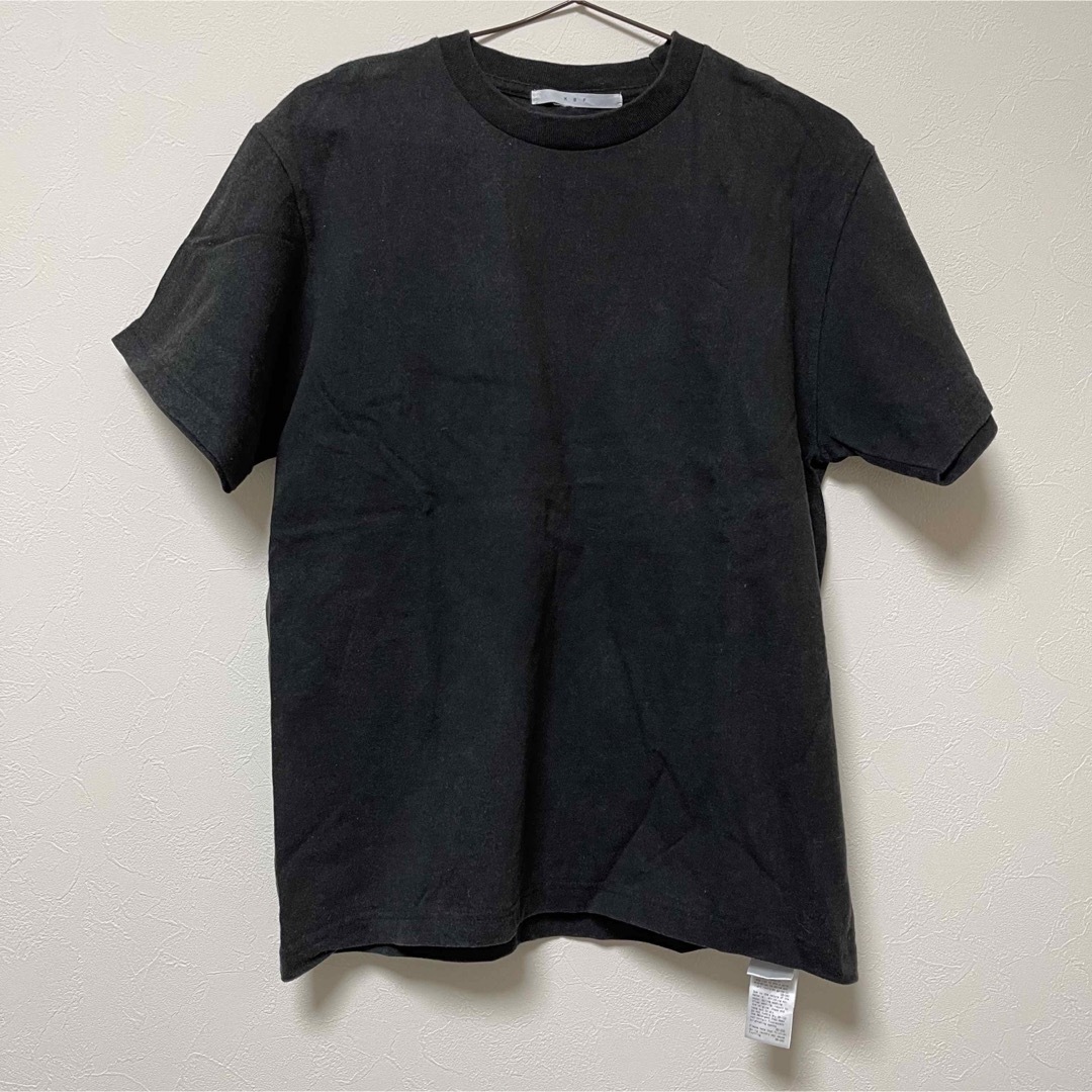 KBF(ケービーエフ)のKBF 黒Tシャツ 加工BIG TEE レディースのトップス(Tシャツ(半袖/袖なし))の商品写真