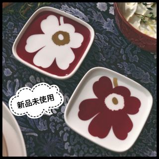 マリメッコ(marimekko)の【新品未使用】マリメッコ　プレート　2枚セット(食器)