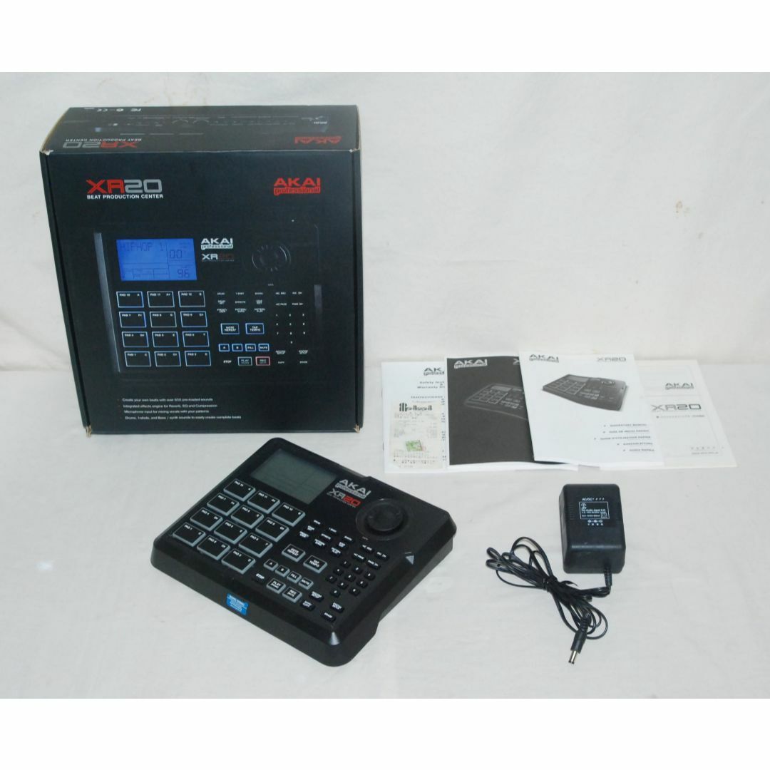 AKAI Professional XR20 ドラムマシン リズムマシン 動作品