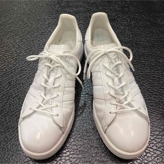 アディダス(adidas)のアディダスオリジナルス  BY  ホワイトマウンテニアリング　キャンパス　白(スニーカー)