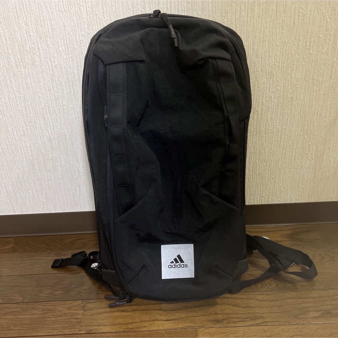 adidas(アディダス)のアディダス　adidas4CMTE TYO バックパックリュック メンズのバッグ(バッグパック/リュック)の商品写真