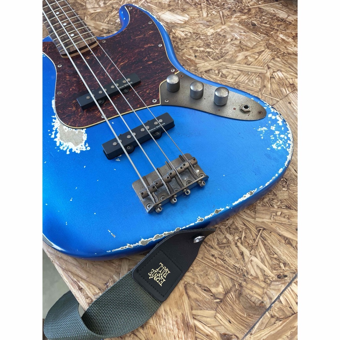 SQUIER(スクワイア)のレリック加工　Squier スクワイヤー　ジャズベース　ベース　ブルー　 楽器のベース(エレキベース)の商品写真