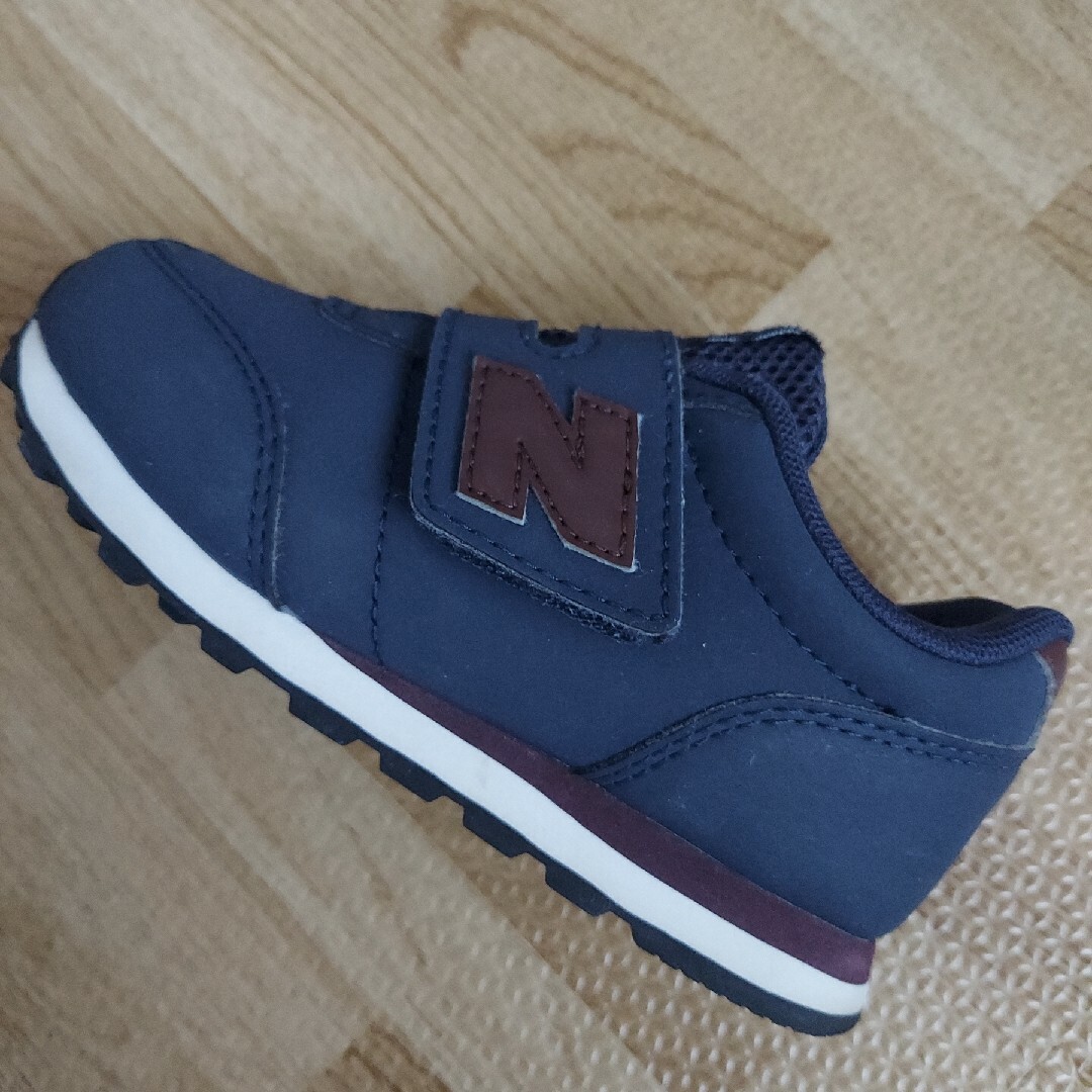 New Balance(ニューバランス)の箱なし 15.5㎝【new balance】ベロクロスニーカー　ネイビー×エンジ キッズ/ベビー/マタニティのキッズ靴/シューズ(15cm~)(スニーカー)の商品写真