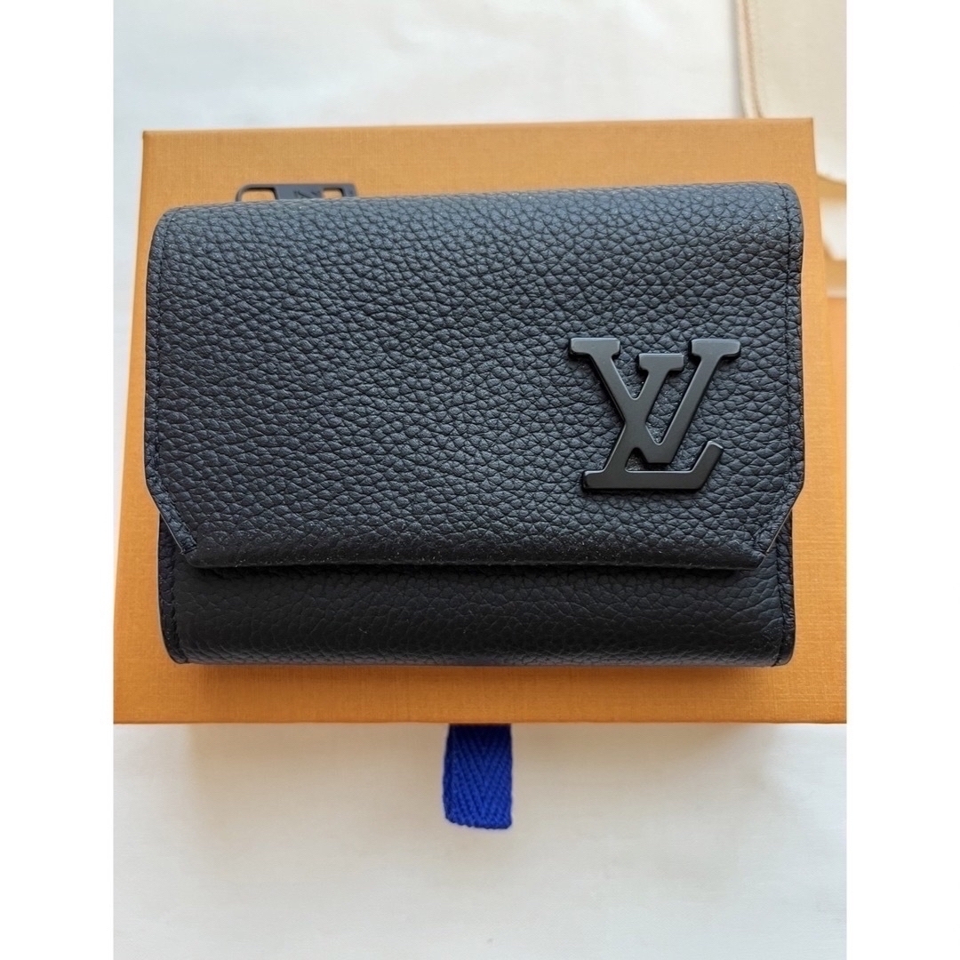 LOUIS VUITTON   ポルトフォイユ・パイロットの通販 by sho's shop