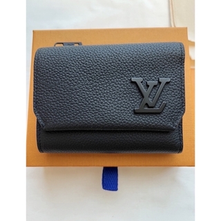 LOUIS VUITTON - ポルトフォイユ・パイロットの通販 by sho's shop