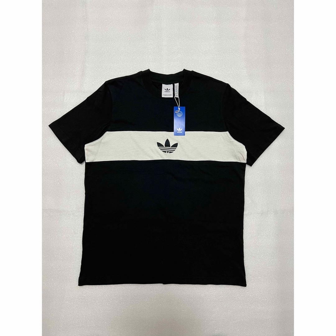 adidas(アディダス)のadidas アディダス　Tシャツ　HZ0703 メンズのトップス(Tシャツ/カットソー(半袖/袖なし))の商品写真