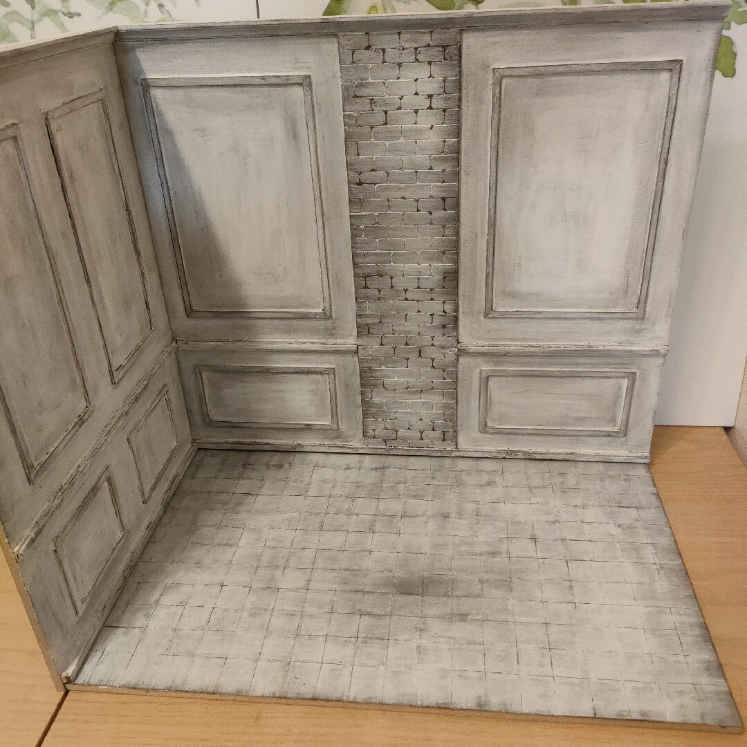 スポットライト付き♪ 組立式 MDF ドールハウス 背景ボード 強めシャー
