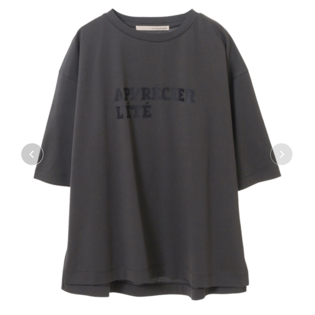 MELROSE claire(メルローズクレール)のリラックスシルエットロゴプリントTシャツ【チャコールグレー】新品未使用 レディースのトップス(Tシャツ(半袖/袖なし))の商品写真