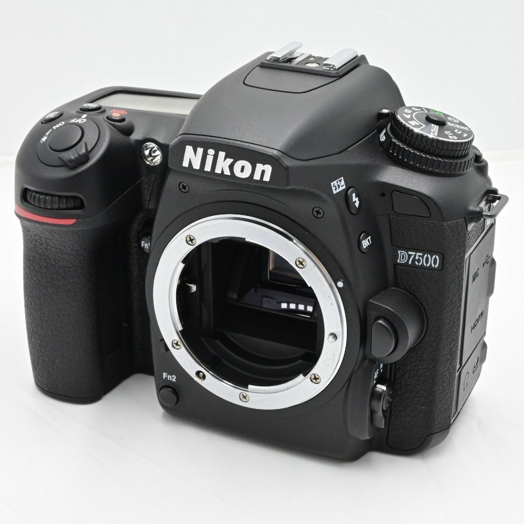 Nikon デジタル一眼レフカメラ D7500 ボディ ブラックの通販 by グッチーカメラ｜ラクマ